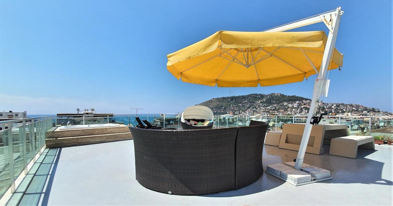 Lägenhet Art Luxury In The Center Of Alanya